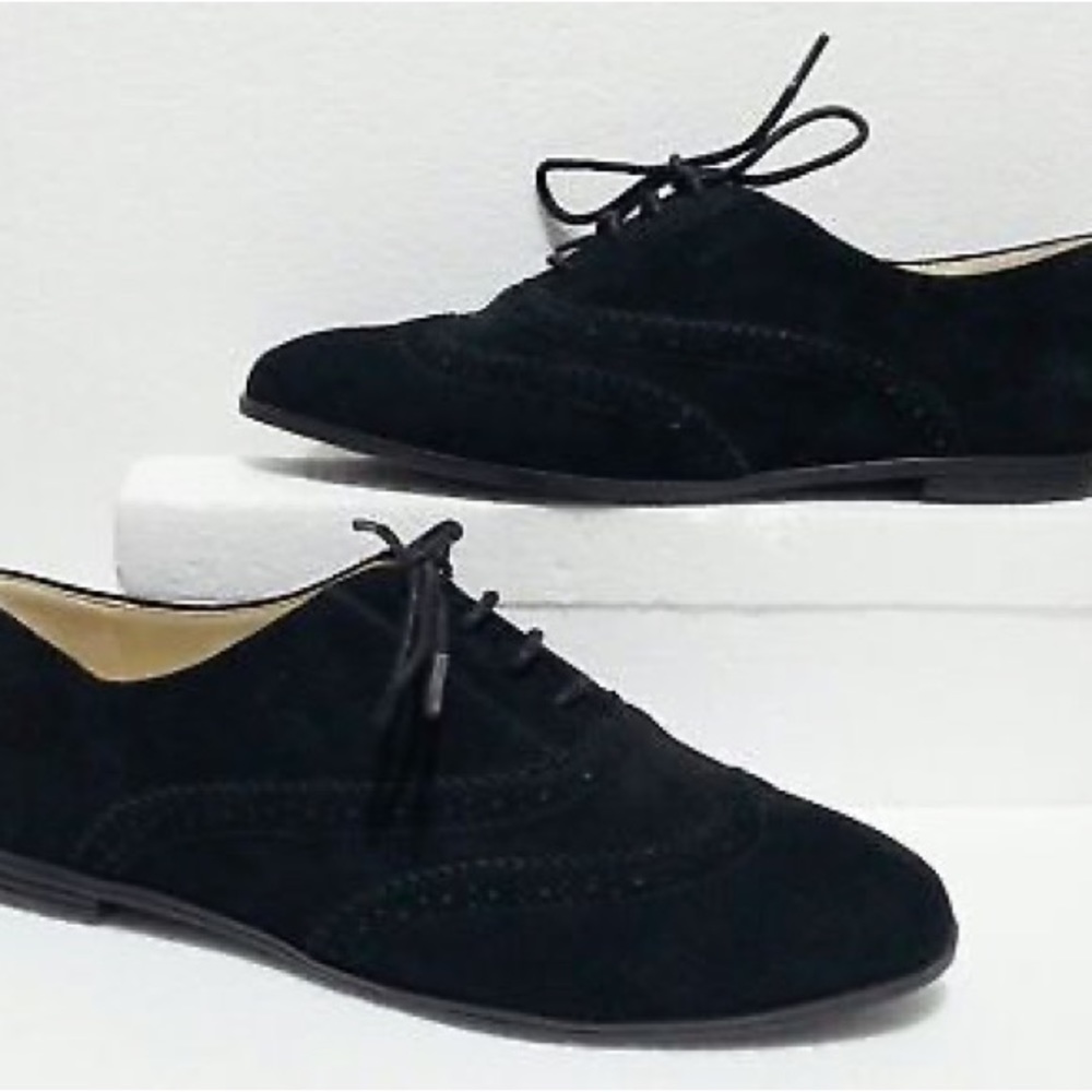 Isaac Mizrahi BNWOT‘Fiona' Black Suede Lace Up Wingtip Oxford Flats size 7.5M